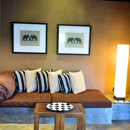 Nisala Villas Хиккадува Экстерьер фото