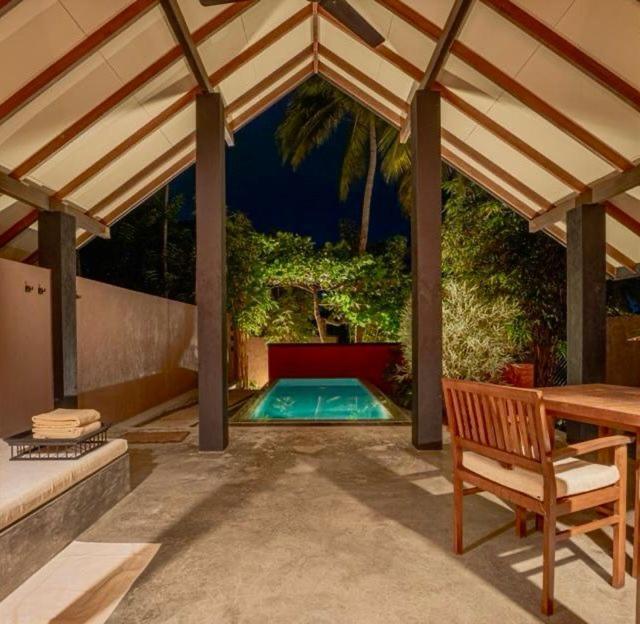 Nisala Villas Хиккадува Экстерьер фото