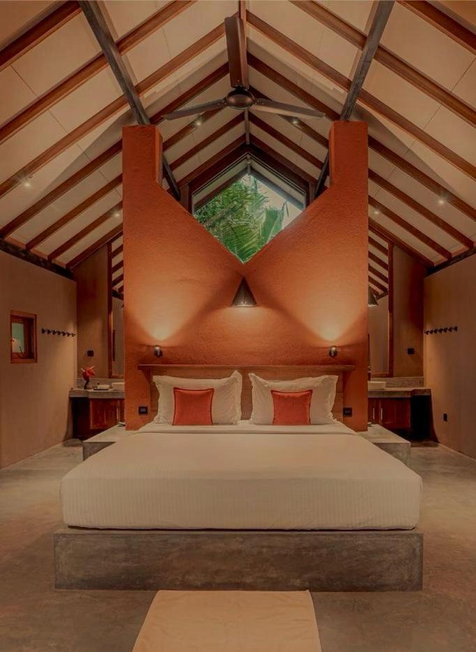 Nisala Villas Хиккадува Экстерьер фото
