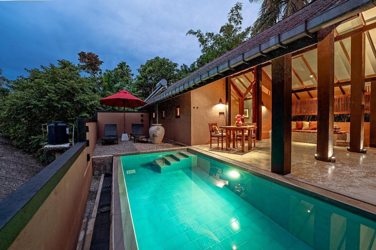 Nisala Villas Хиккадува Экстерьер фото