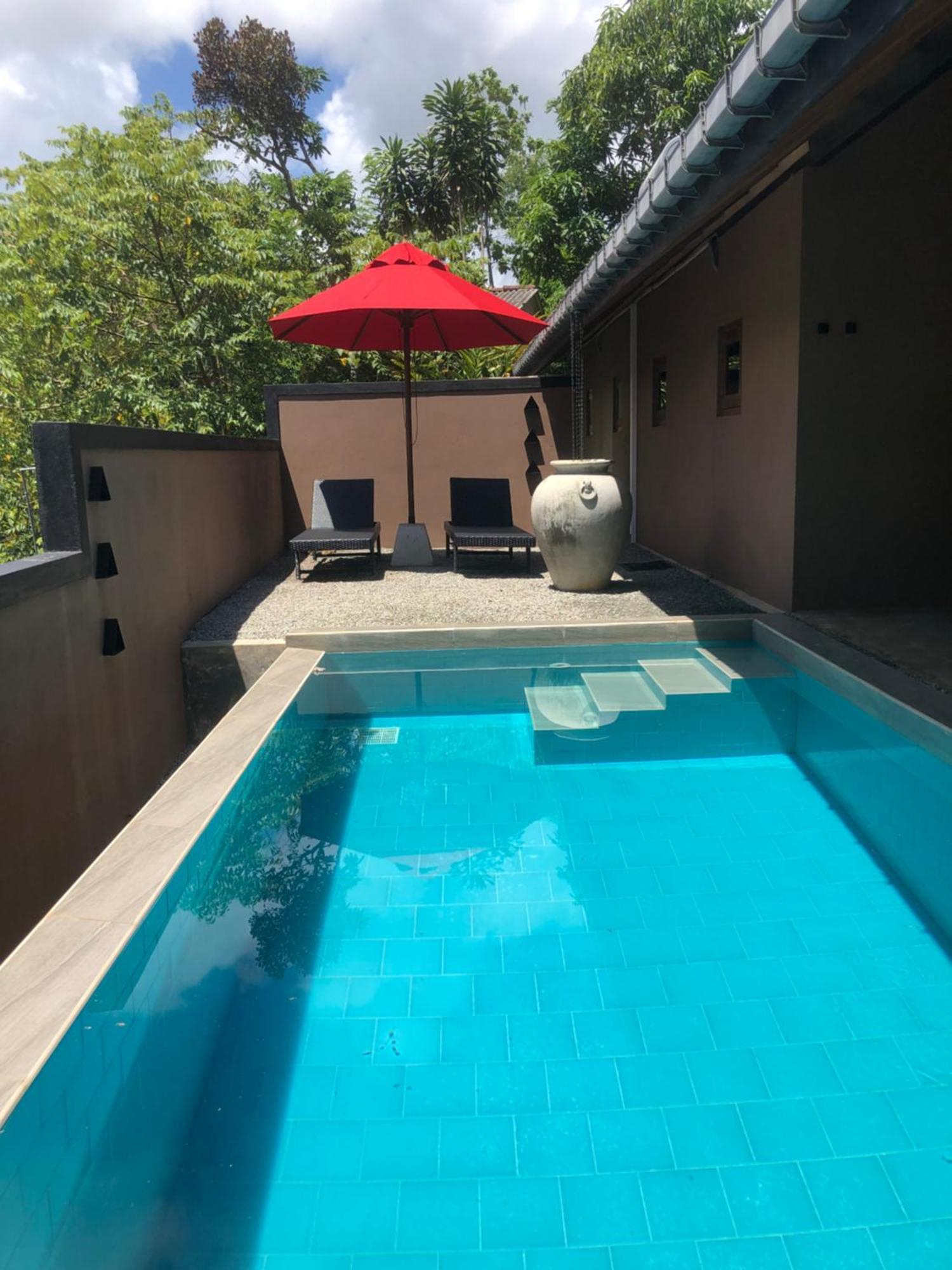 Nisala Villas Хиккадува Экстерьер фото