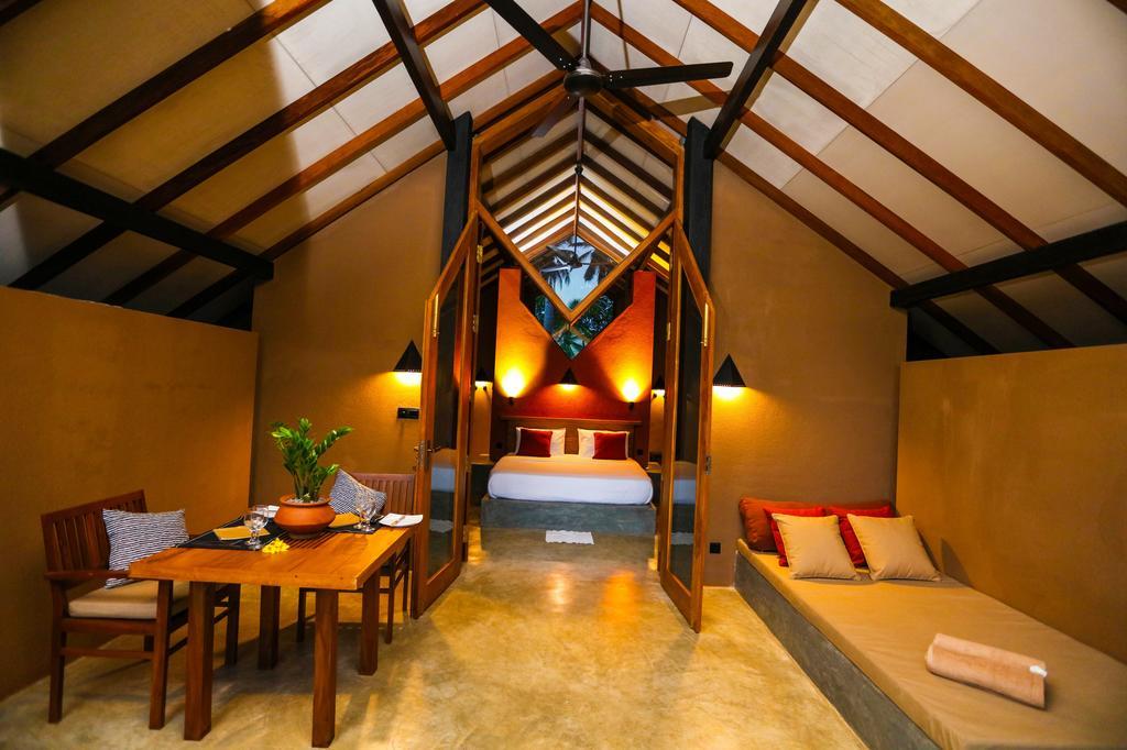 Nisala Villas Хиккадува Экстерьер фото