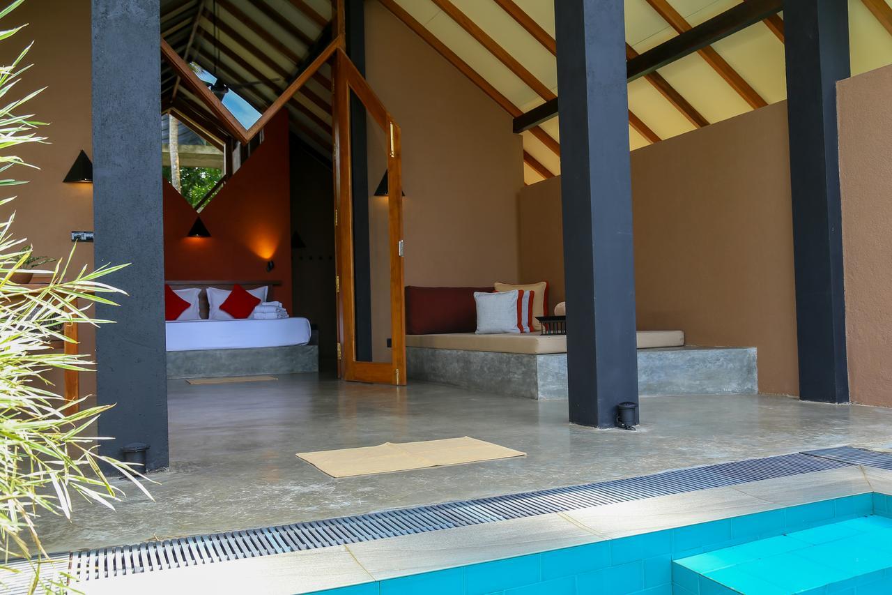 Nisala Villas Хиккадува Экстерьер фото