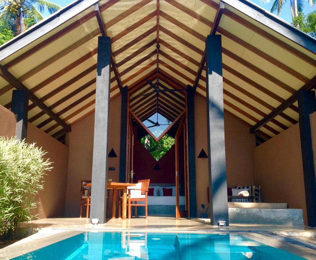 Nisala Villas Хиккадува Экстерьер фото